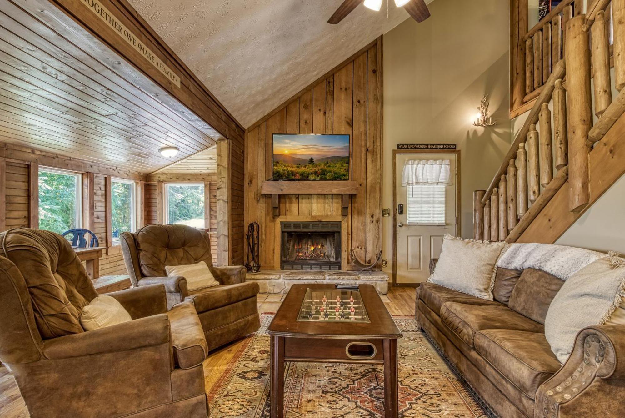 Breathtaking View, Hot Tub, 1089 Of Free Attraction Tickets For Each Paid Day, Dollywood And More! Sevierville Exterior photo
